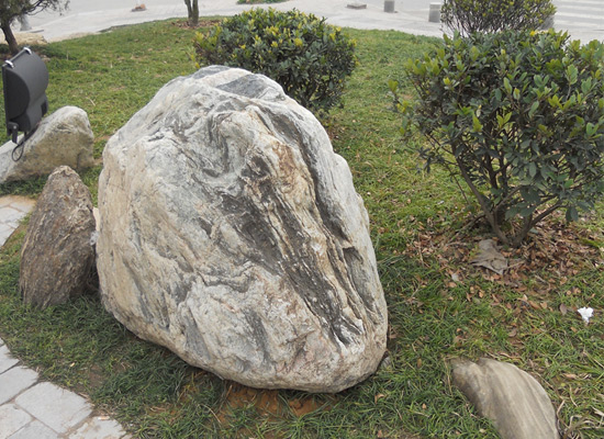 地鋪石材設(shè)計(jì)厚度(圖2)